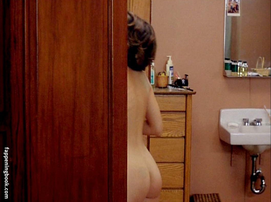 Alyssa Milano Nude Sexy The Fappening Uncensored Photo