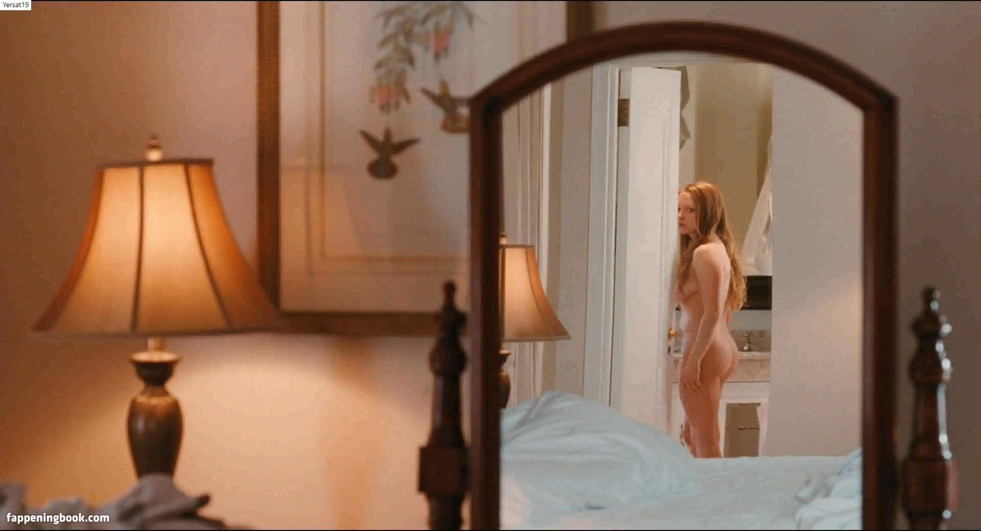 Amanda Seyfried Nude