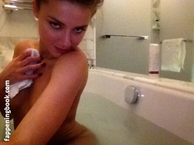 Amber Heard Nude OnlyFans Leaks