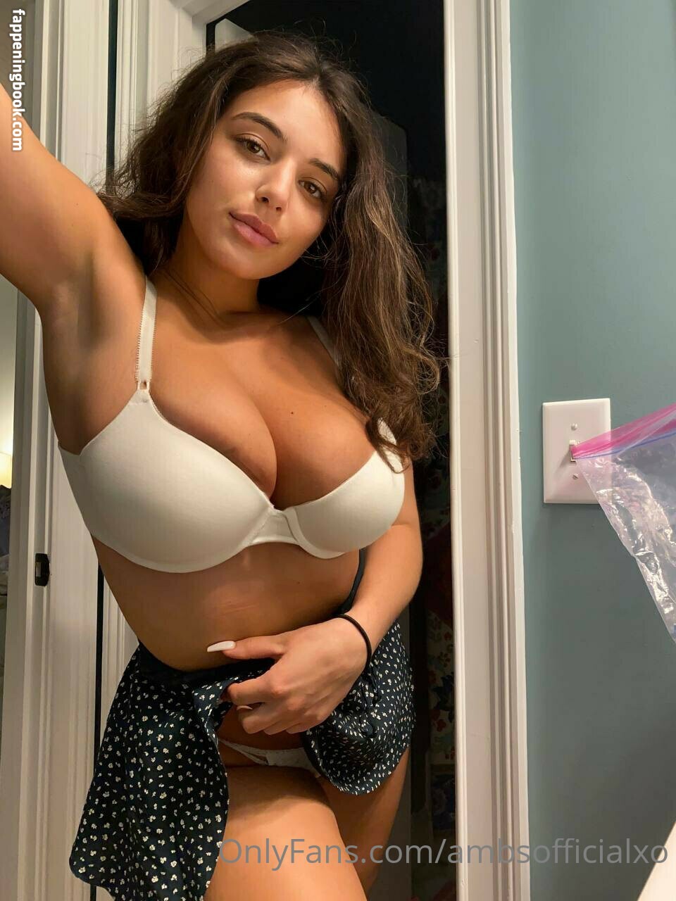 Ambs Nude OnlyFans Leaks