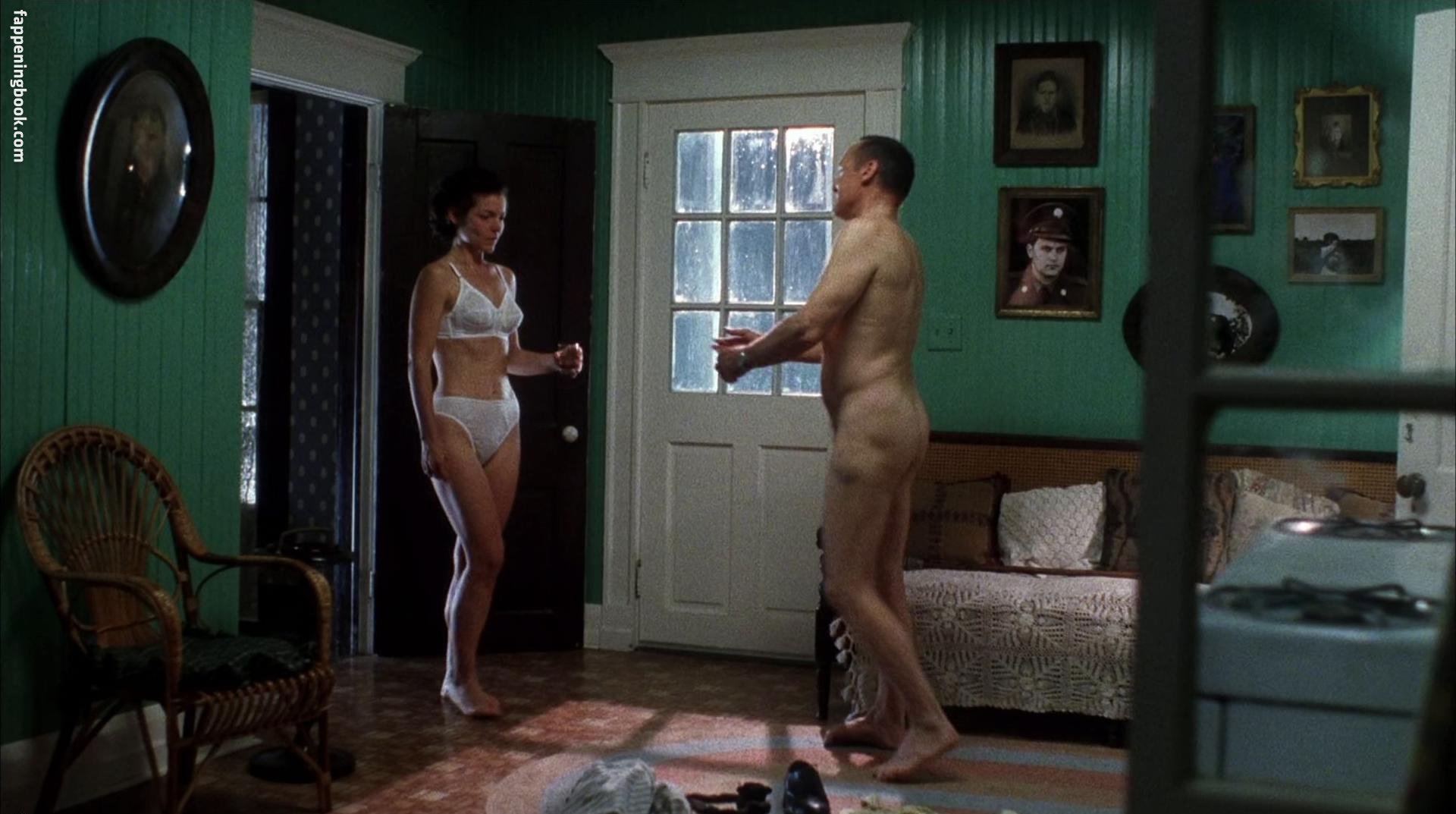 Amy Irving Nude, The Fappening - Photo #30219 - FappeningBook.