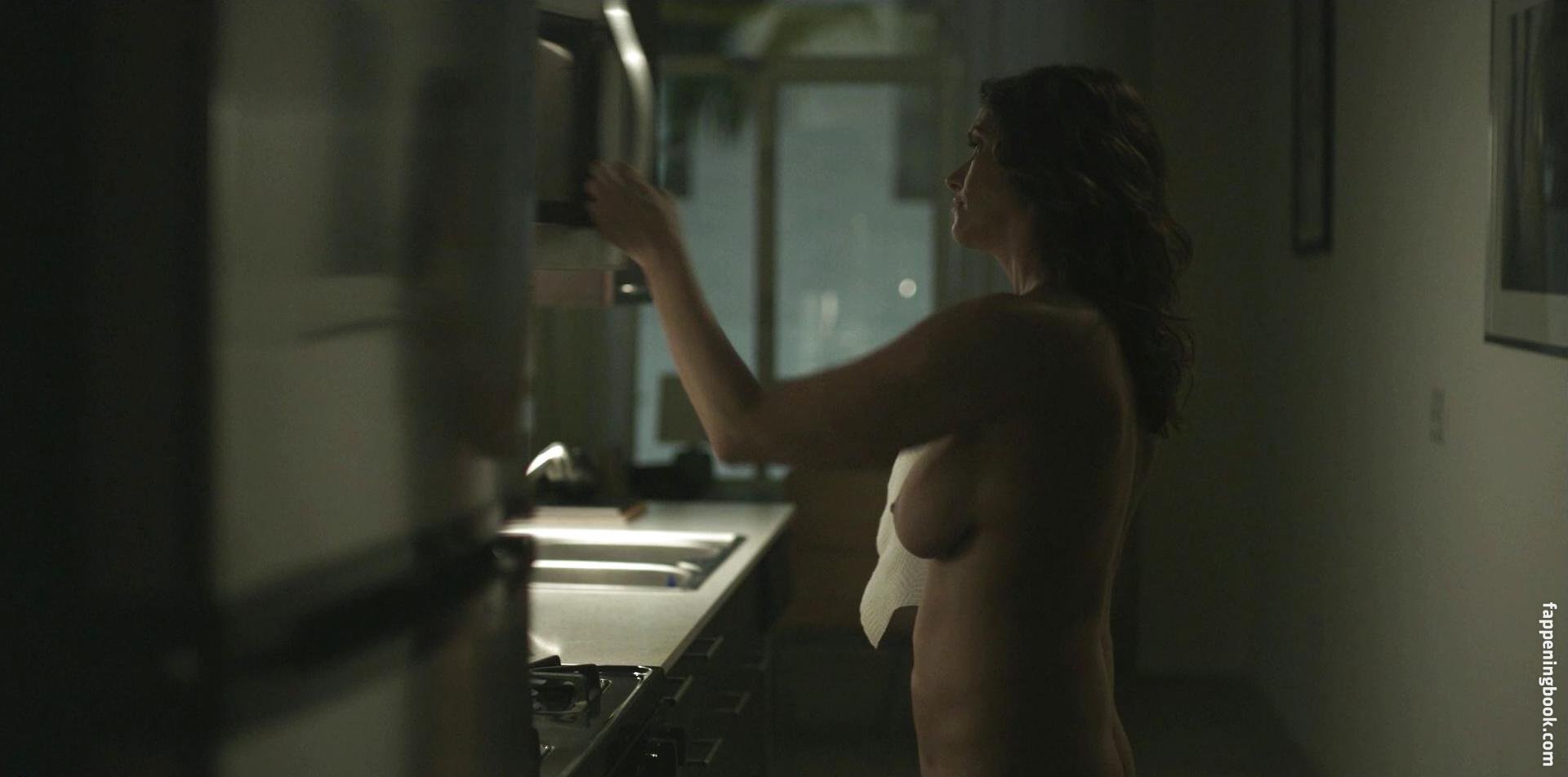 Amy Landecker Nude