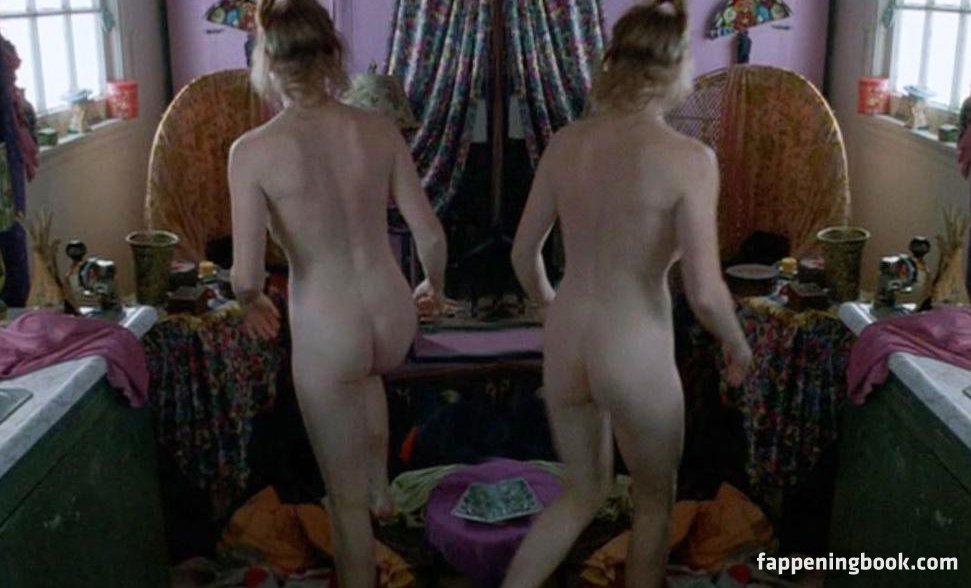 Amy Madigan Nude