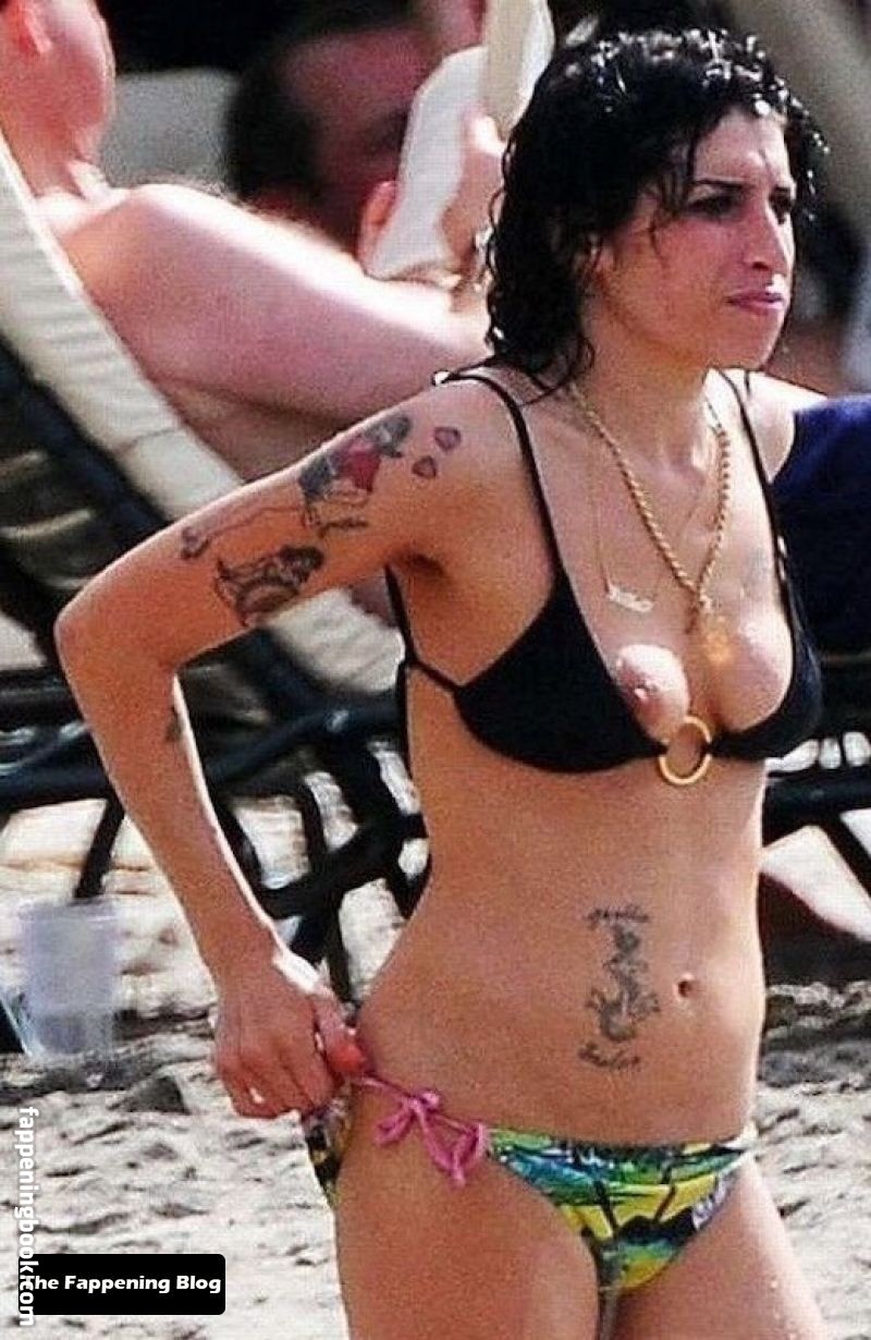 Amy Winehouse Nude