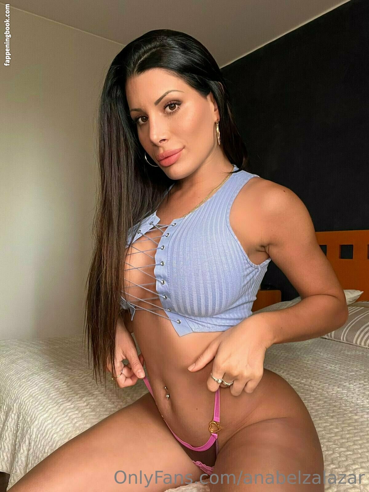 anabelzalazar Nude OnlyFans Leaks