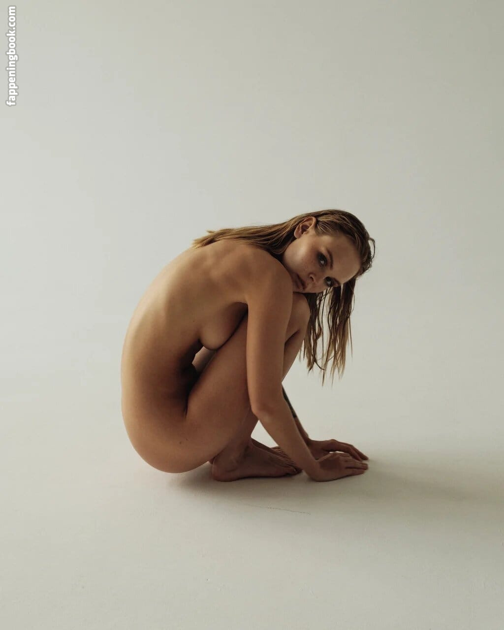 Anastasiya Scheglova Nude