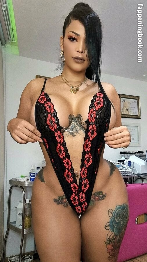 Andrea Colina Nude OnlyFans Leaks