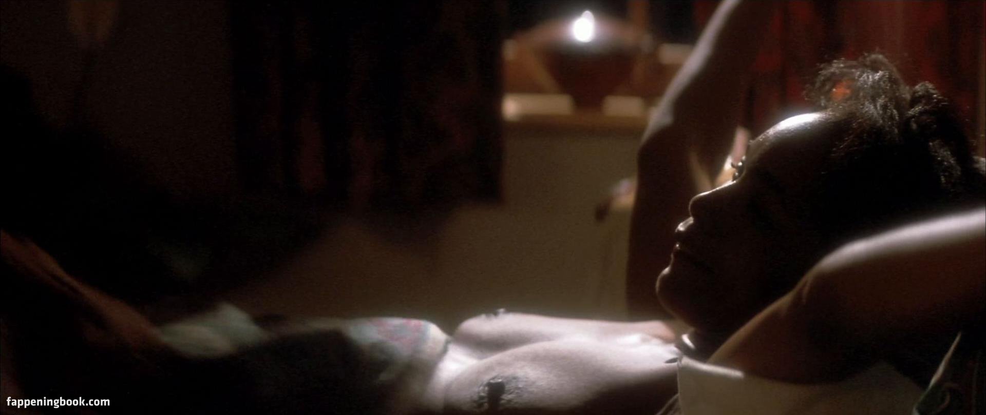 Angela Bassett Nude, The Fappening - Photo #35098 - FappeningBook.