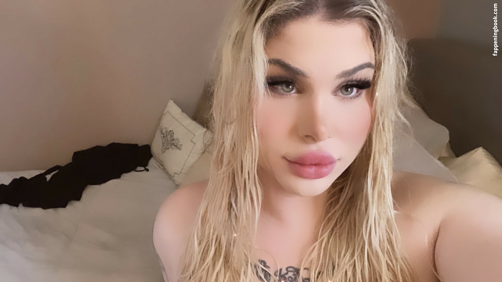 Angie Bellucci Nude OnlyFans Leaks