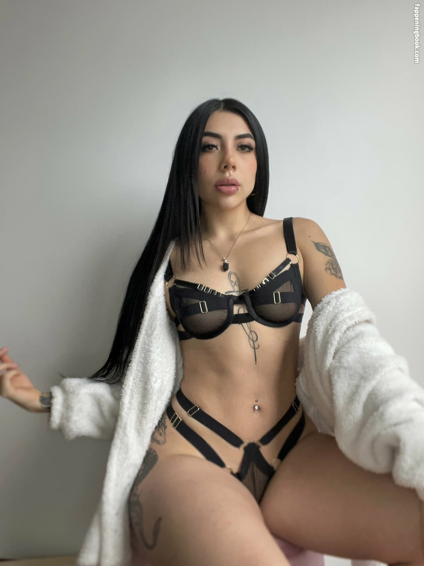 Angie Garcia Nude OnlyFans Leaks