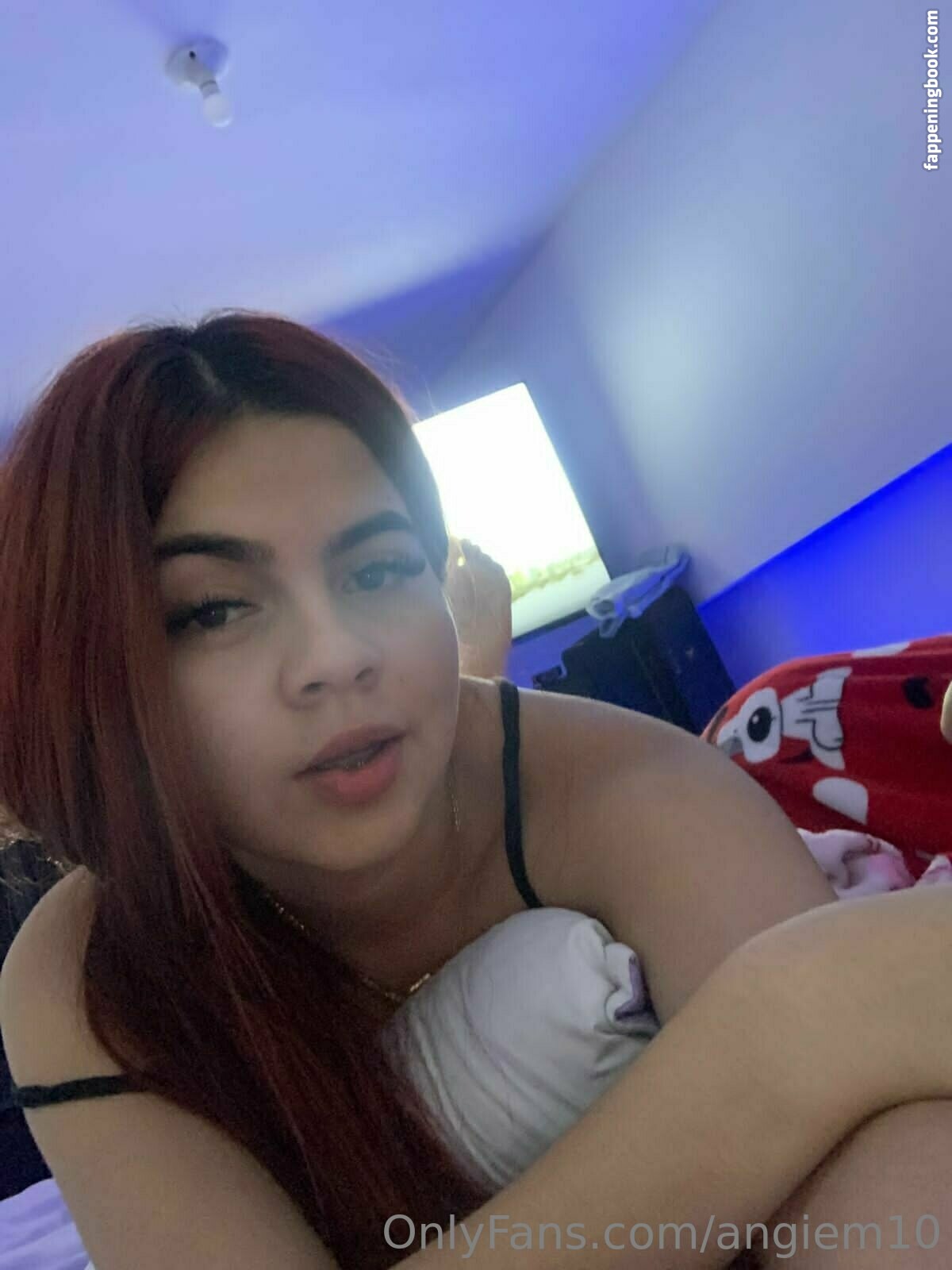 angiem10 Nude OnlyFans Leaks