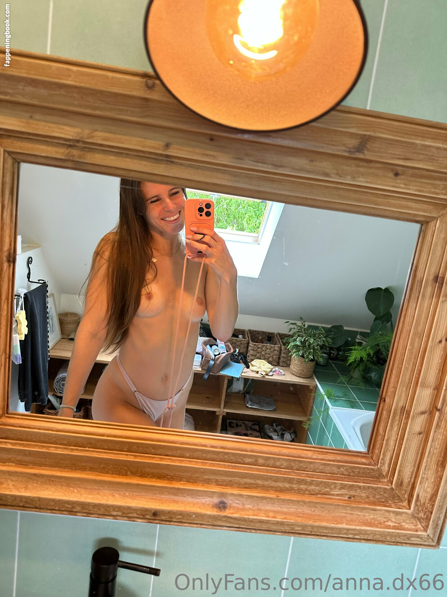 anna.dx66 Nude OnlyFans Leaks