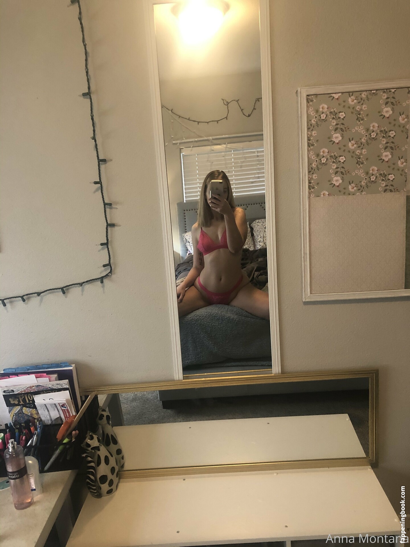 anna1001 Nude OnlyFans Leaks