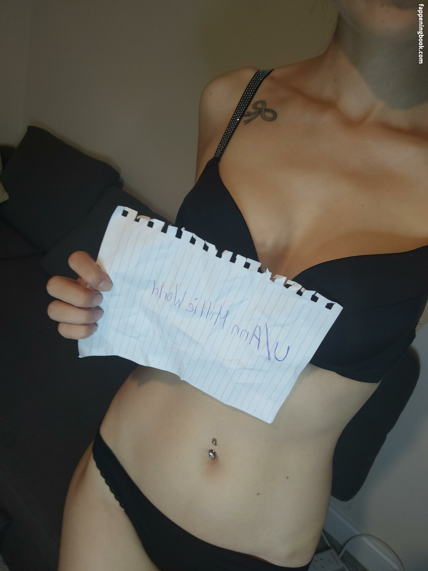 AnnMillie Nude OnlyFans Leaks