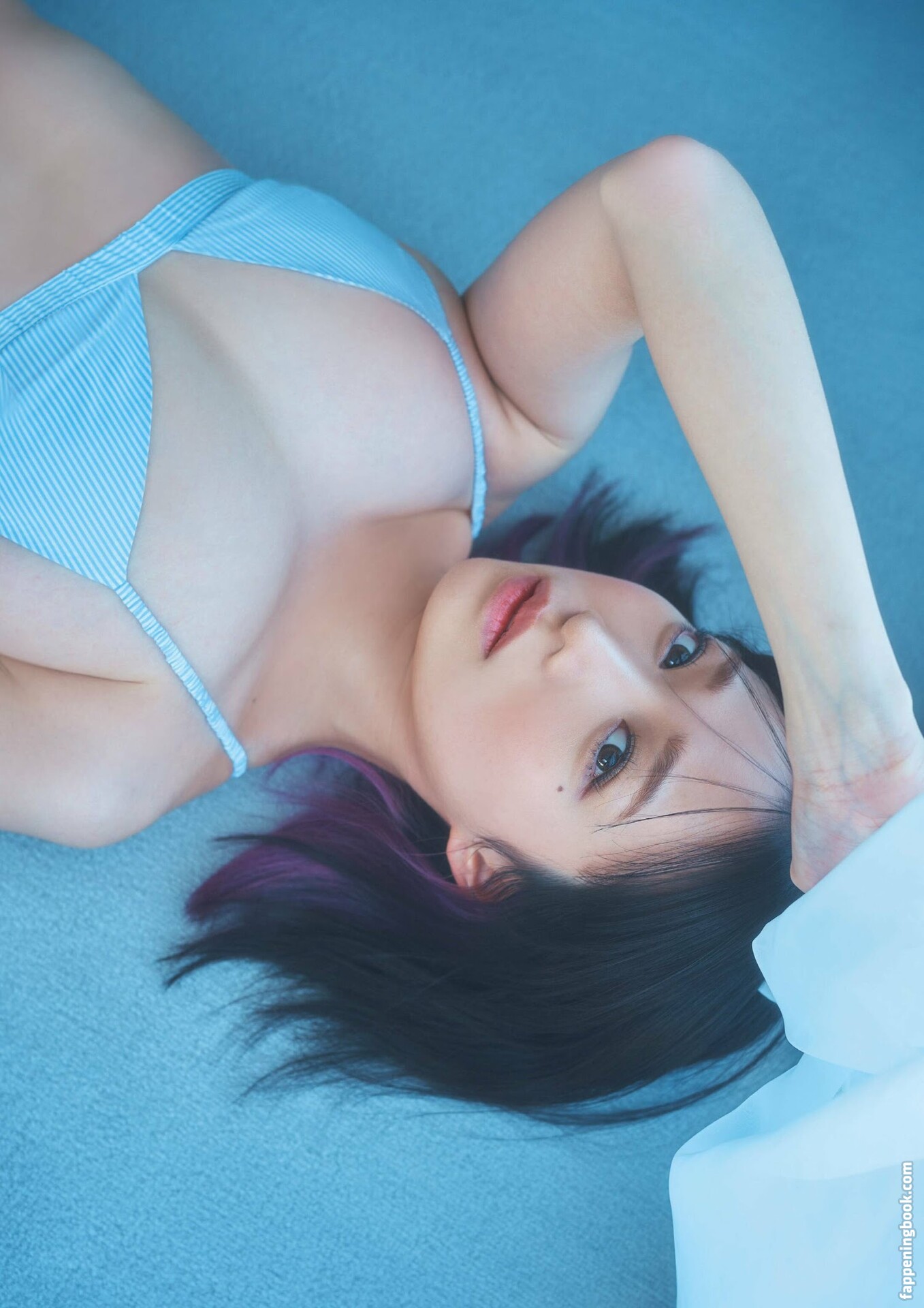 青井春 Aoi Haru Nude