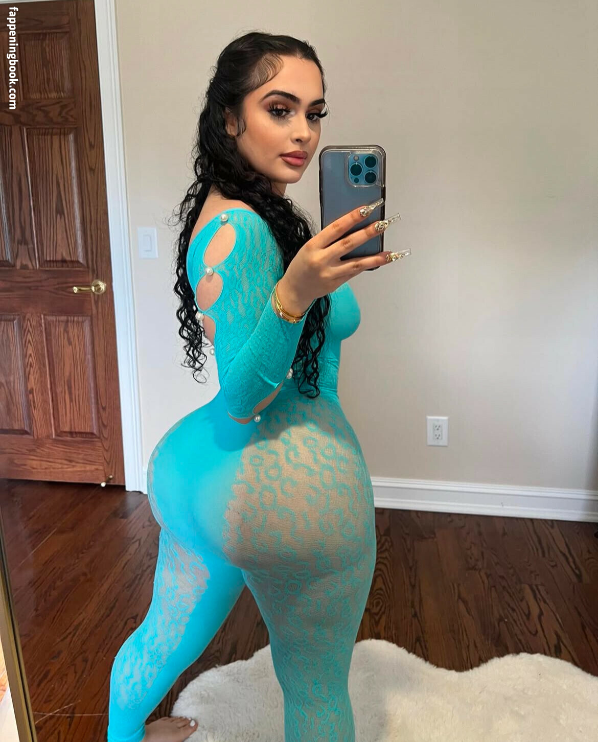 arabiandollxoxo Nude OnlyFans Leaks