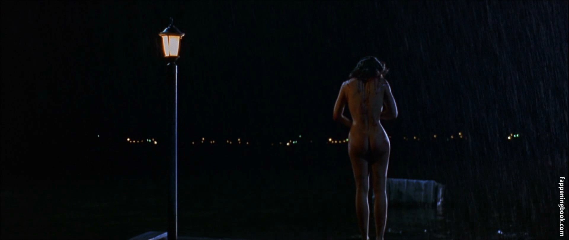 Ashley Judd Nude