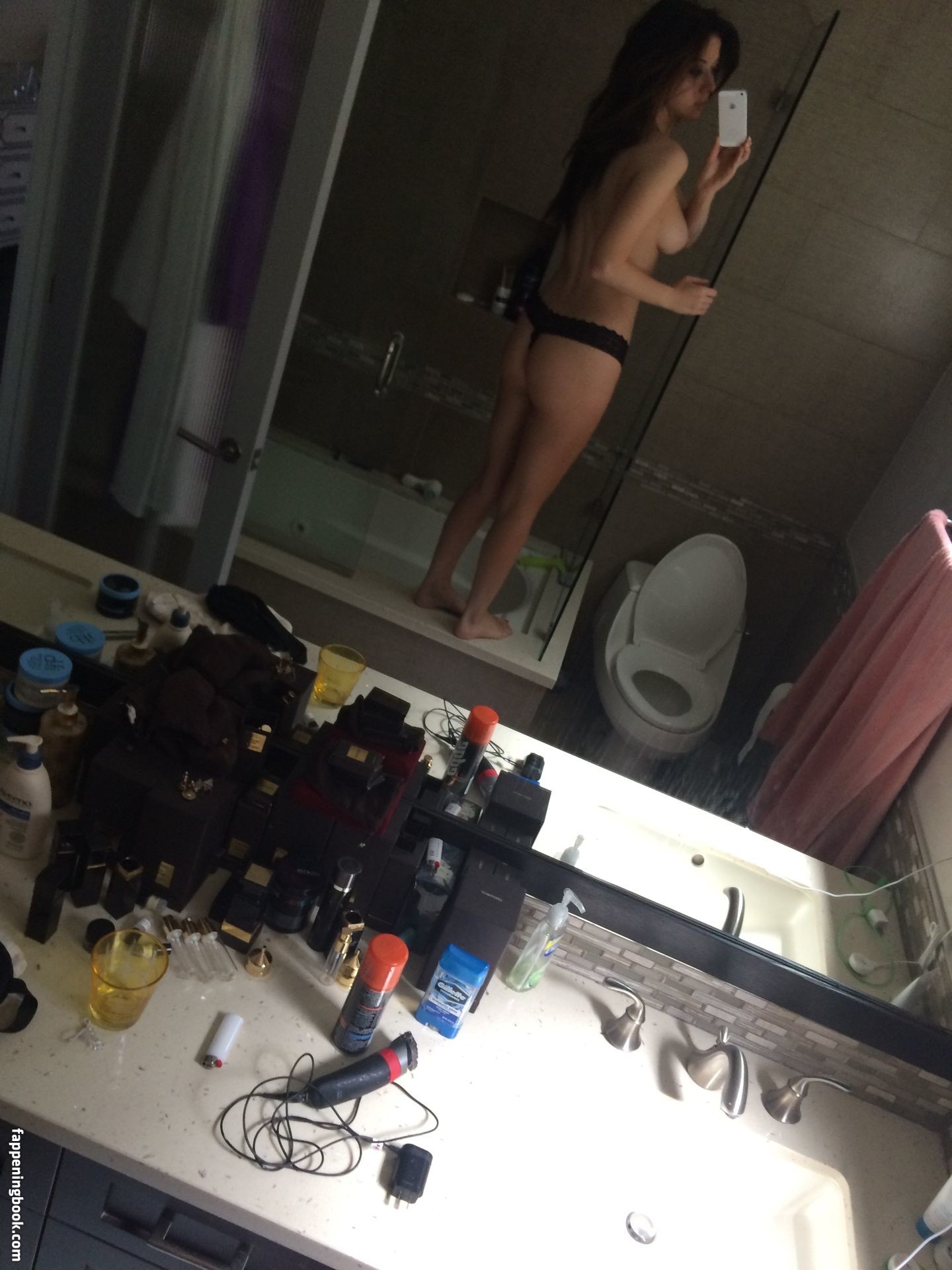 Ashley Mulheron Nude