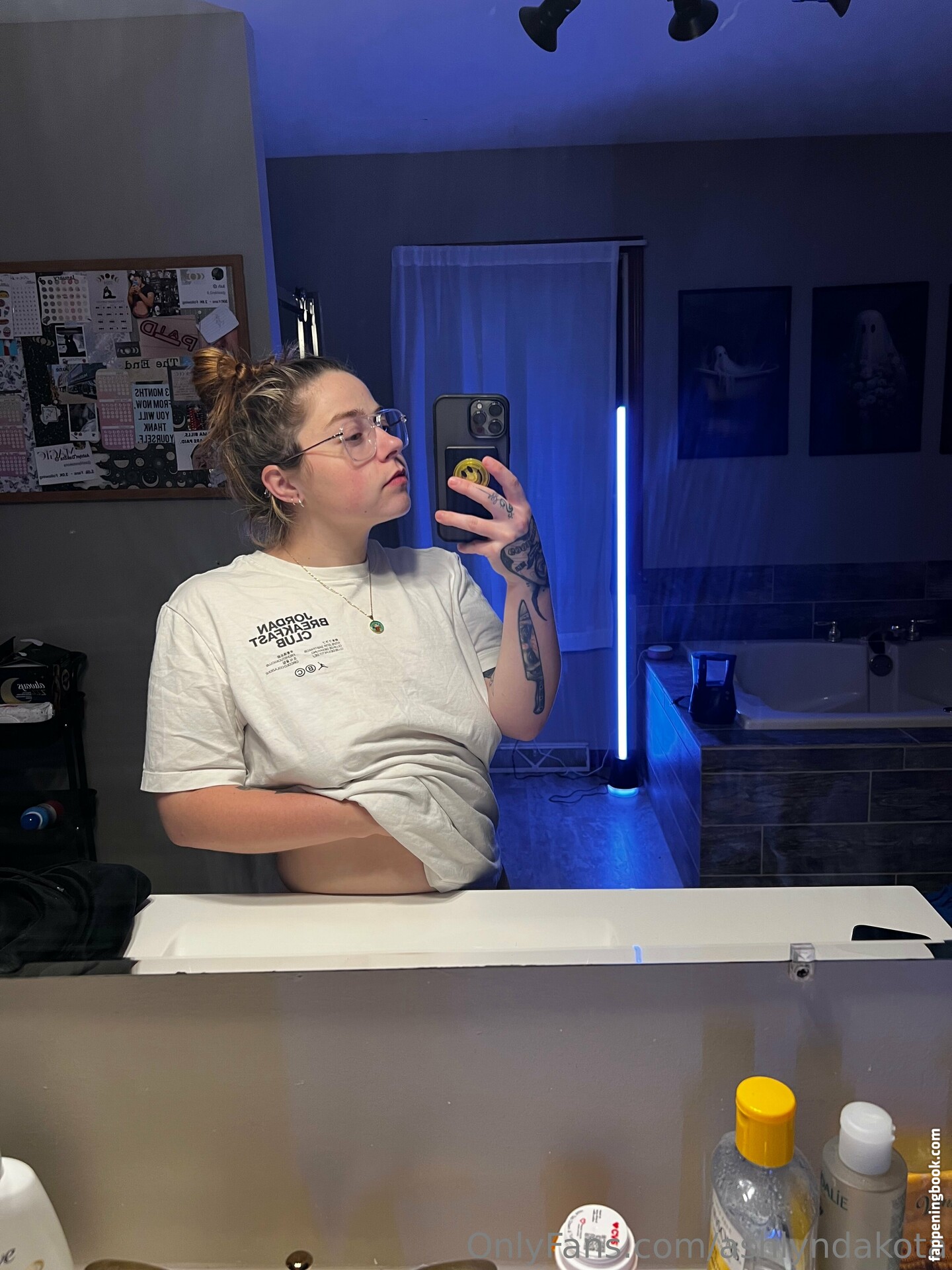 ashlyndakota Nude OnlyFans Leaks