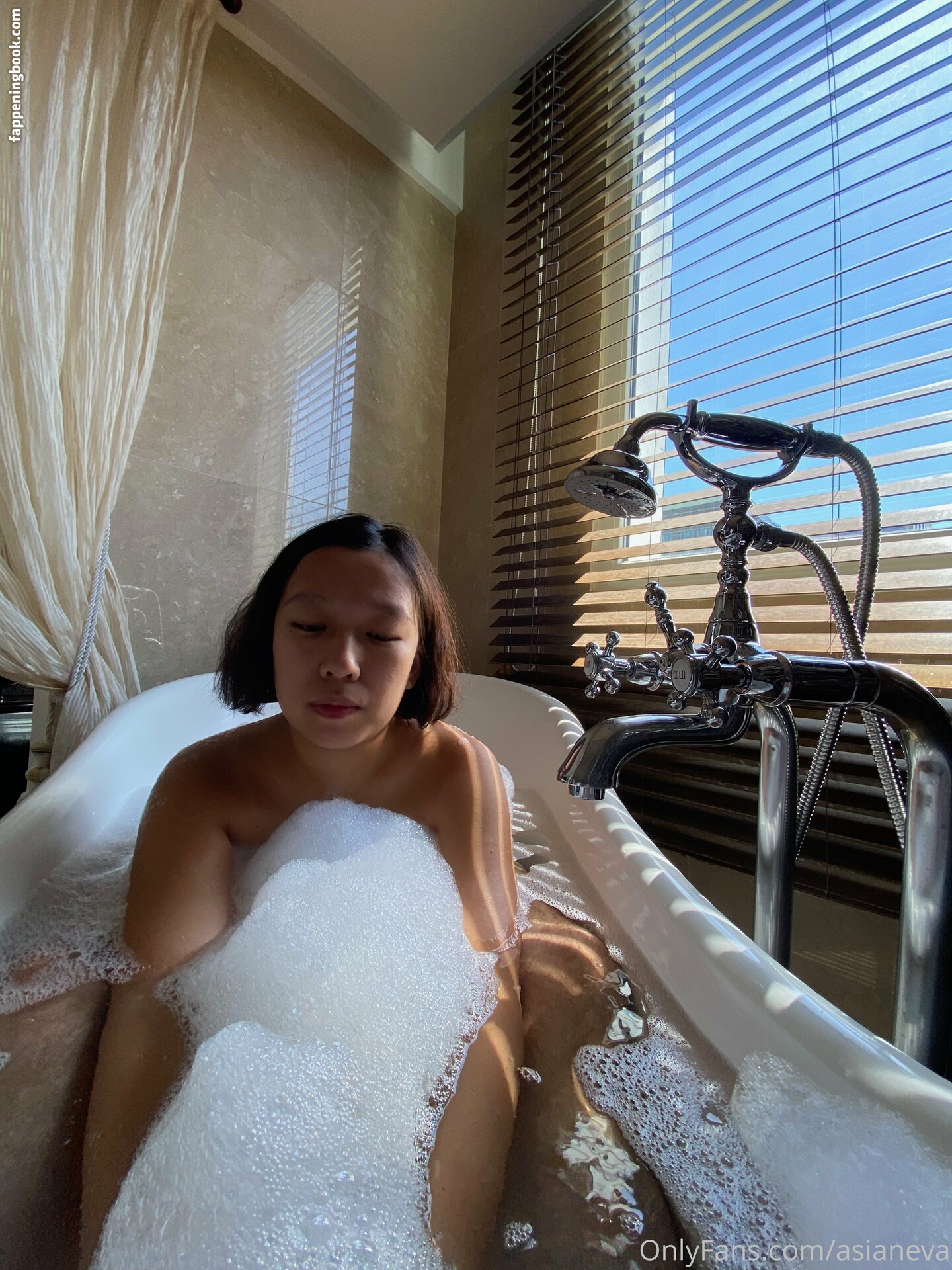 asianeva Nude OnlyFans Leaks