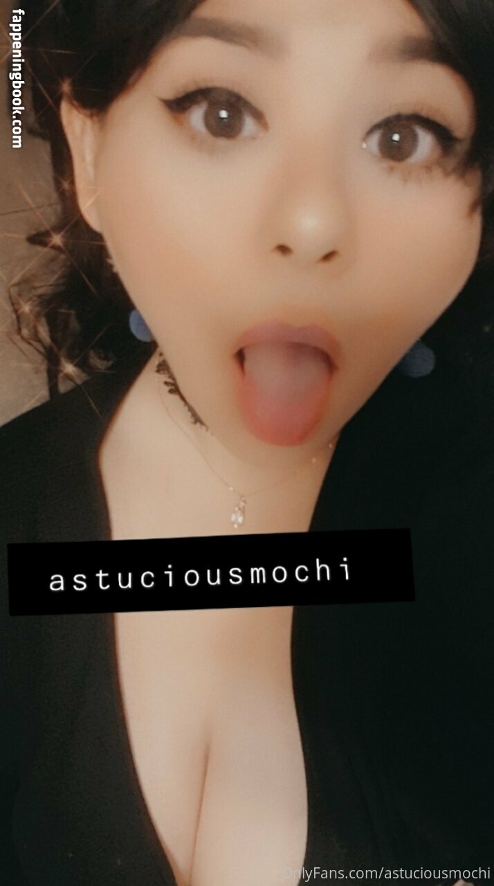 astuciousmochi Nude OnlyFans Leaks