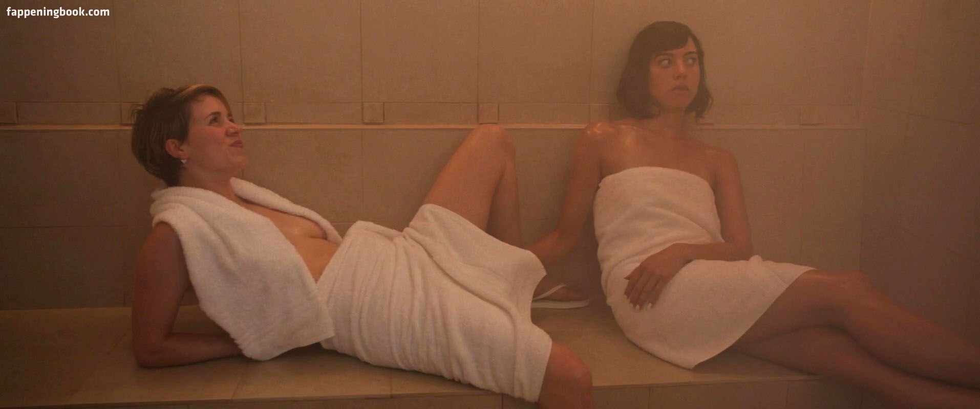 Aubrey Plaza Nude