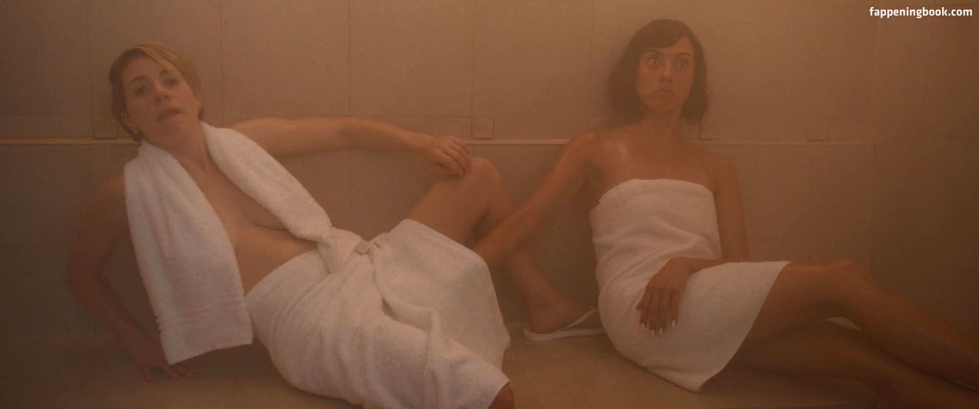 Aubrey Plaza Nude