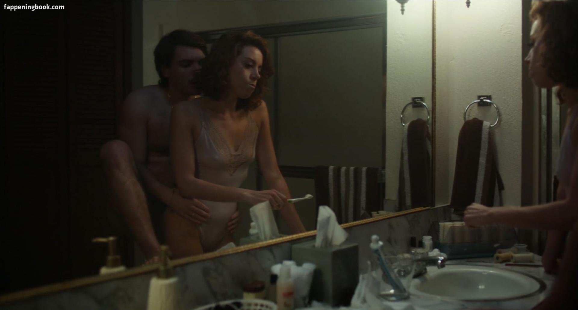 Aubrey Plaza Nude