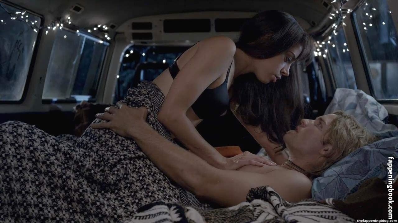 Aubrey Plaza Nude