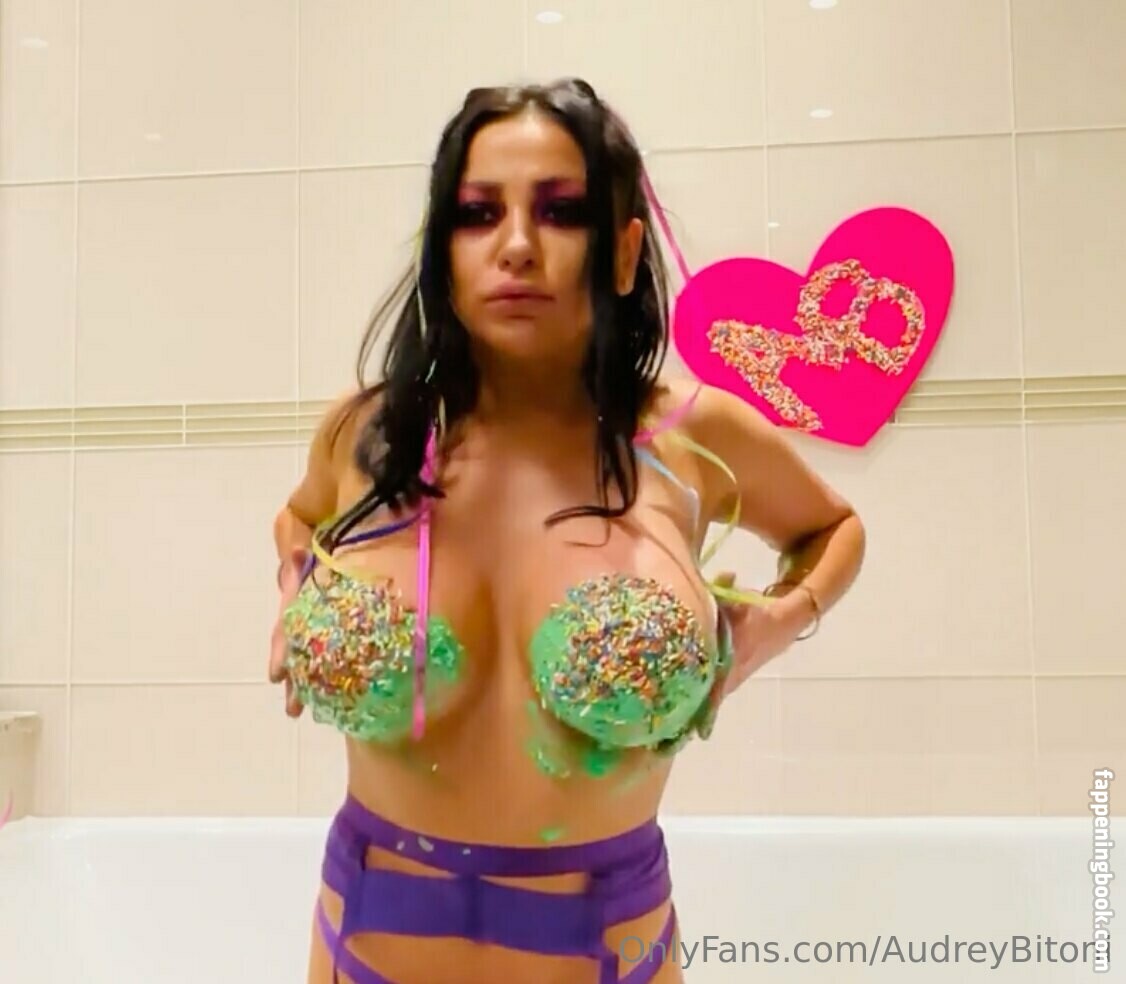 audreybitoni Fapello Latest Exclusive Leaked Photos