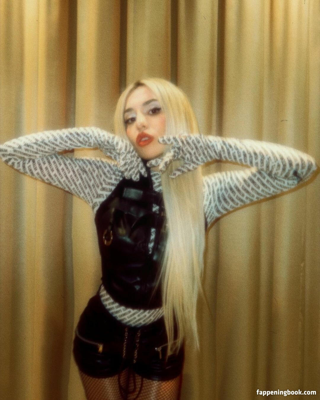 Ava Max Nude OnlyFans Leaks