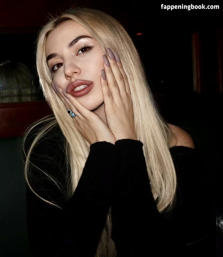 Ava Max Fapello Latest Exclusive Leaked Photos