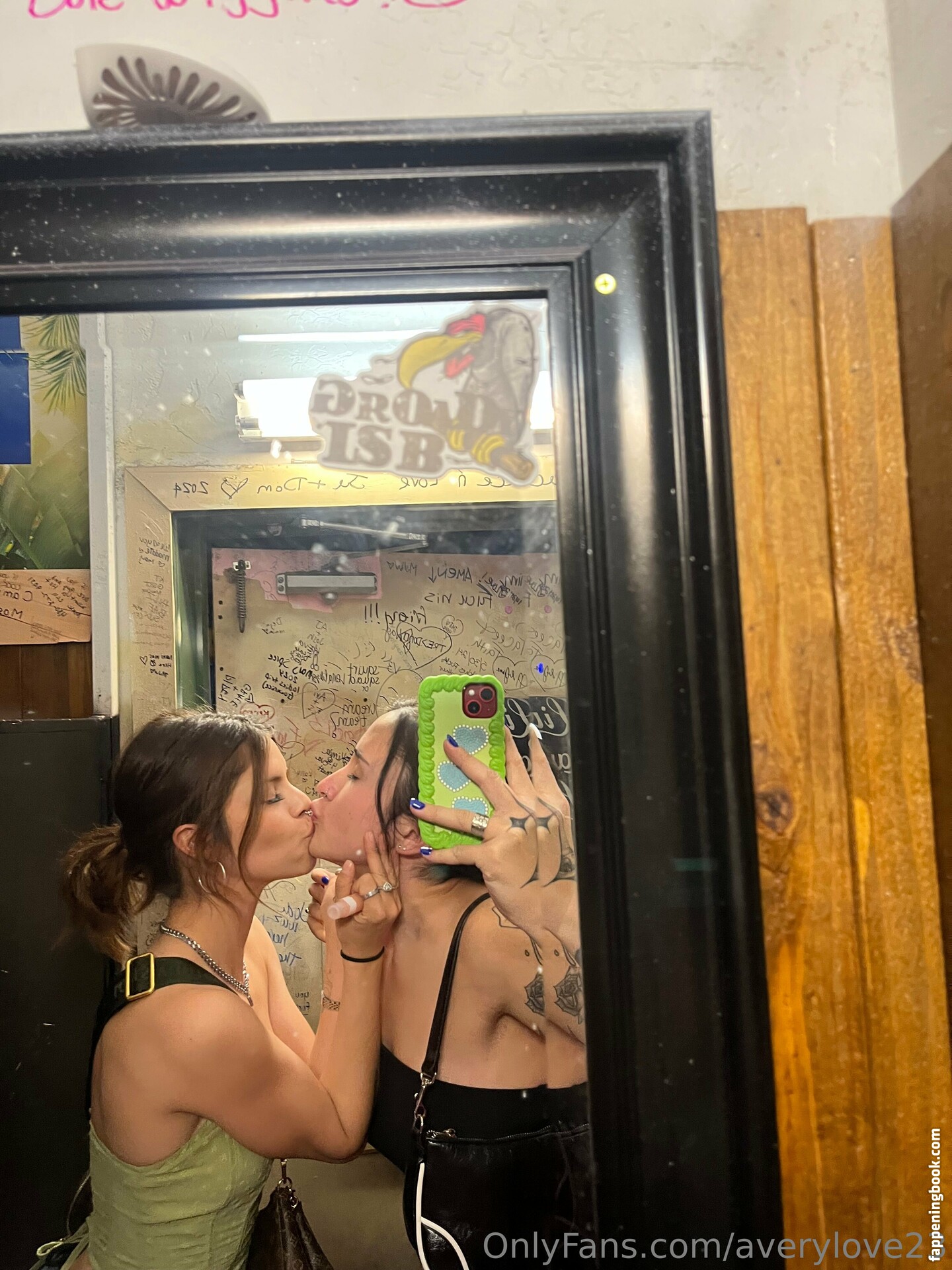 averylove23 Nude OnlyFans Leaks