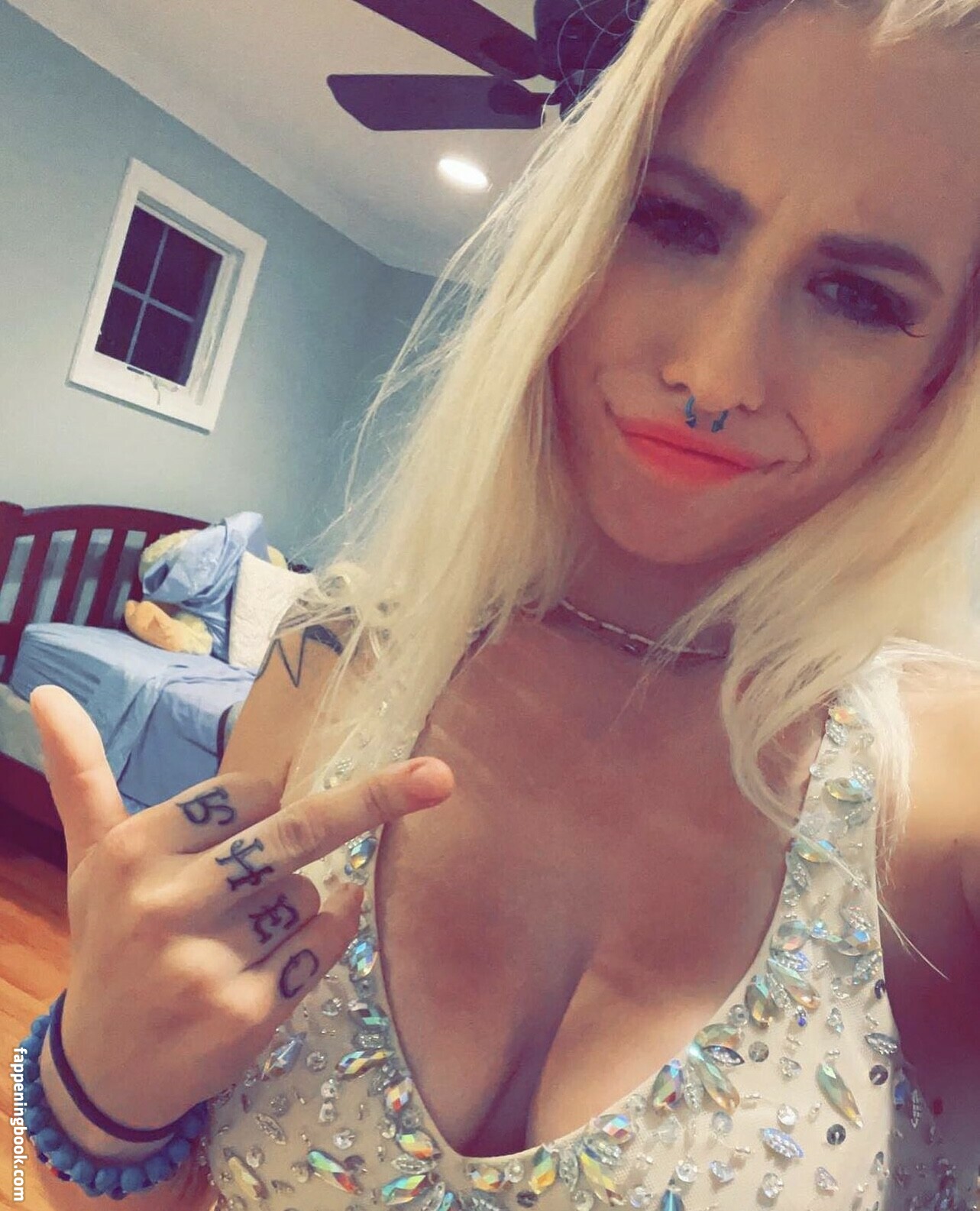 Lexi Poll Reddit