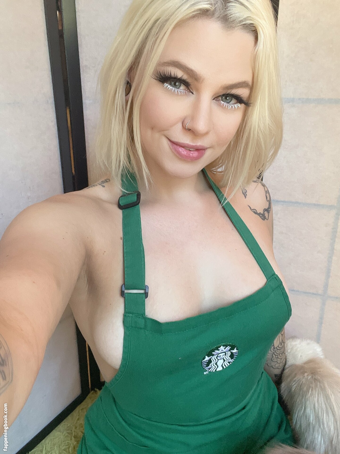 Babes Espresso Baristas Nude OnlyFans Leaks