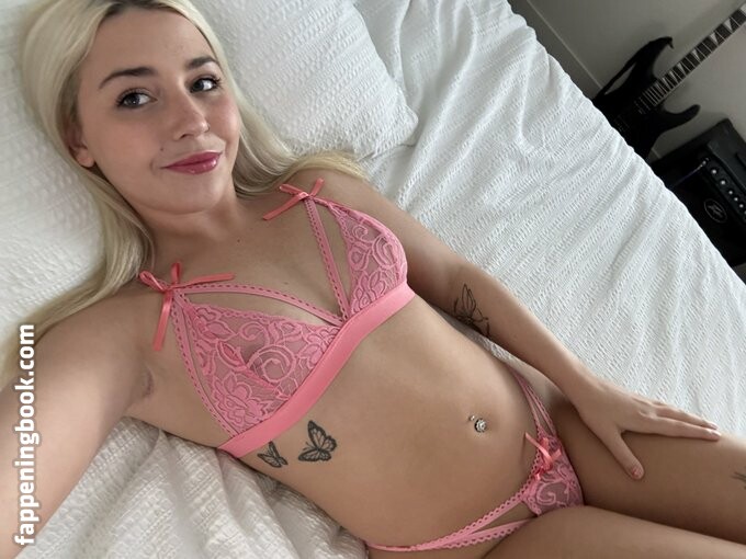 babygirlviper Nude OnlyFans Leaks