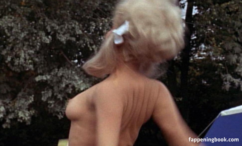 Barbara Windsor Nude