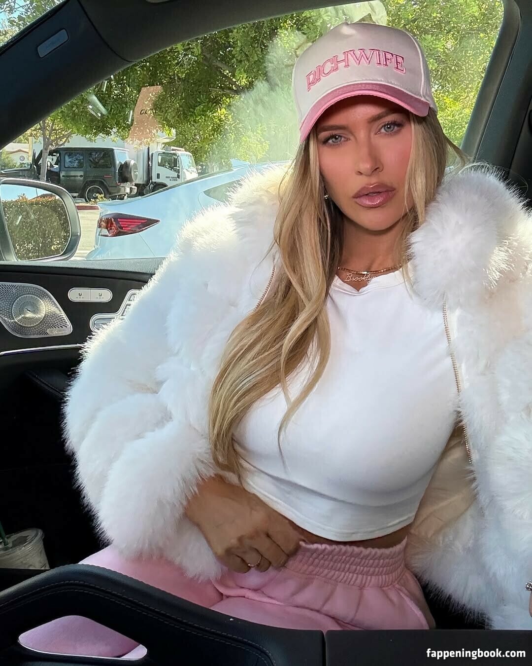 Barbie Blank Fapello Latest Exclusive Leaked Photos