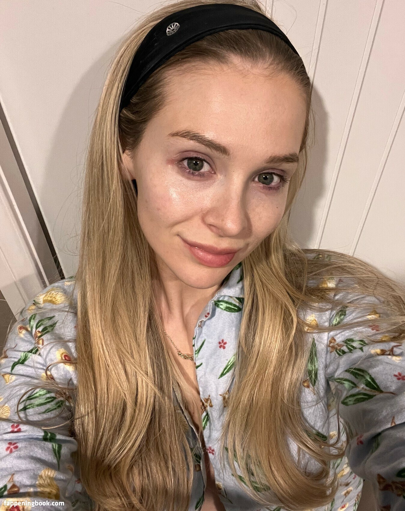 Bebahan / bebahanofficial / carlacute_xxx Nude, OnlyFans Leaks, The Fappening - Photo #8862386