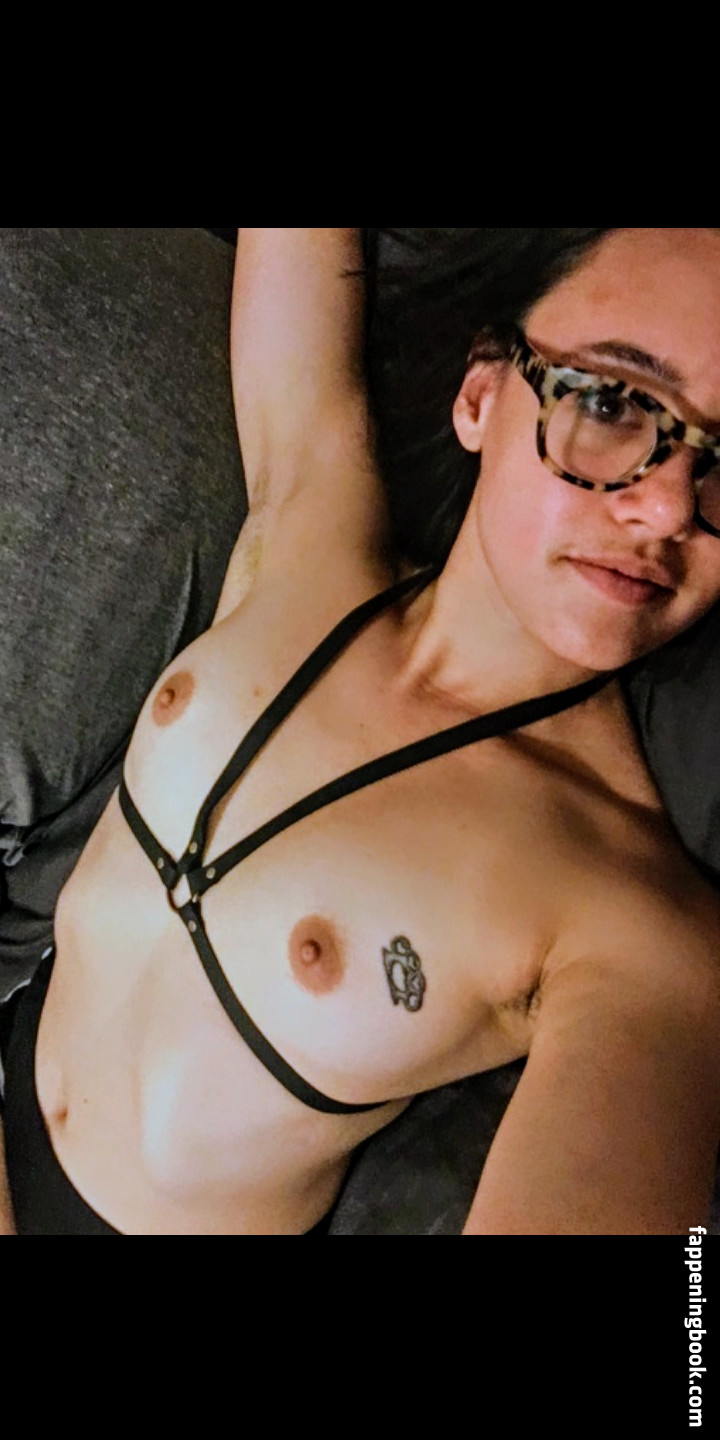 Becca Brown Nude OnlyFans Leaks