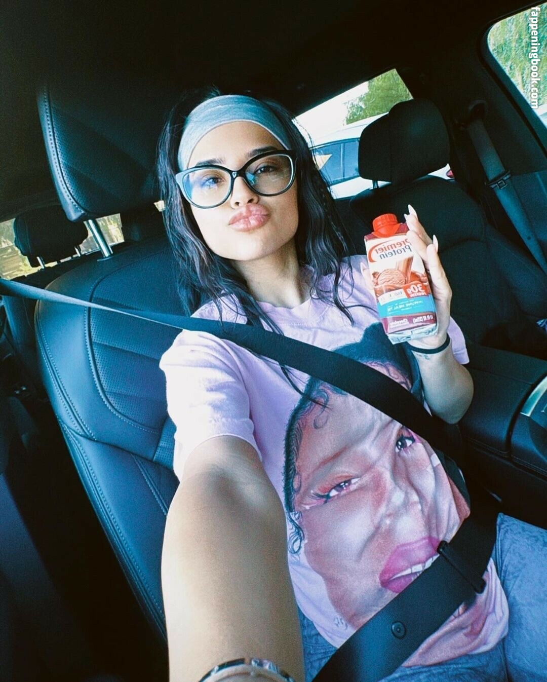 Becky G / missbeckyfeet Nude, OnlyFans Leaks, The Fappening - Photo