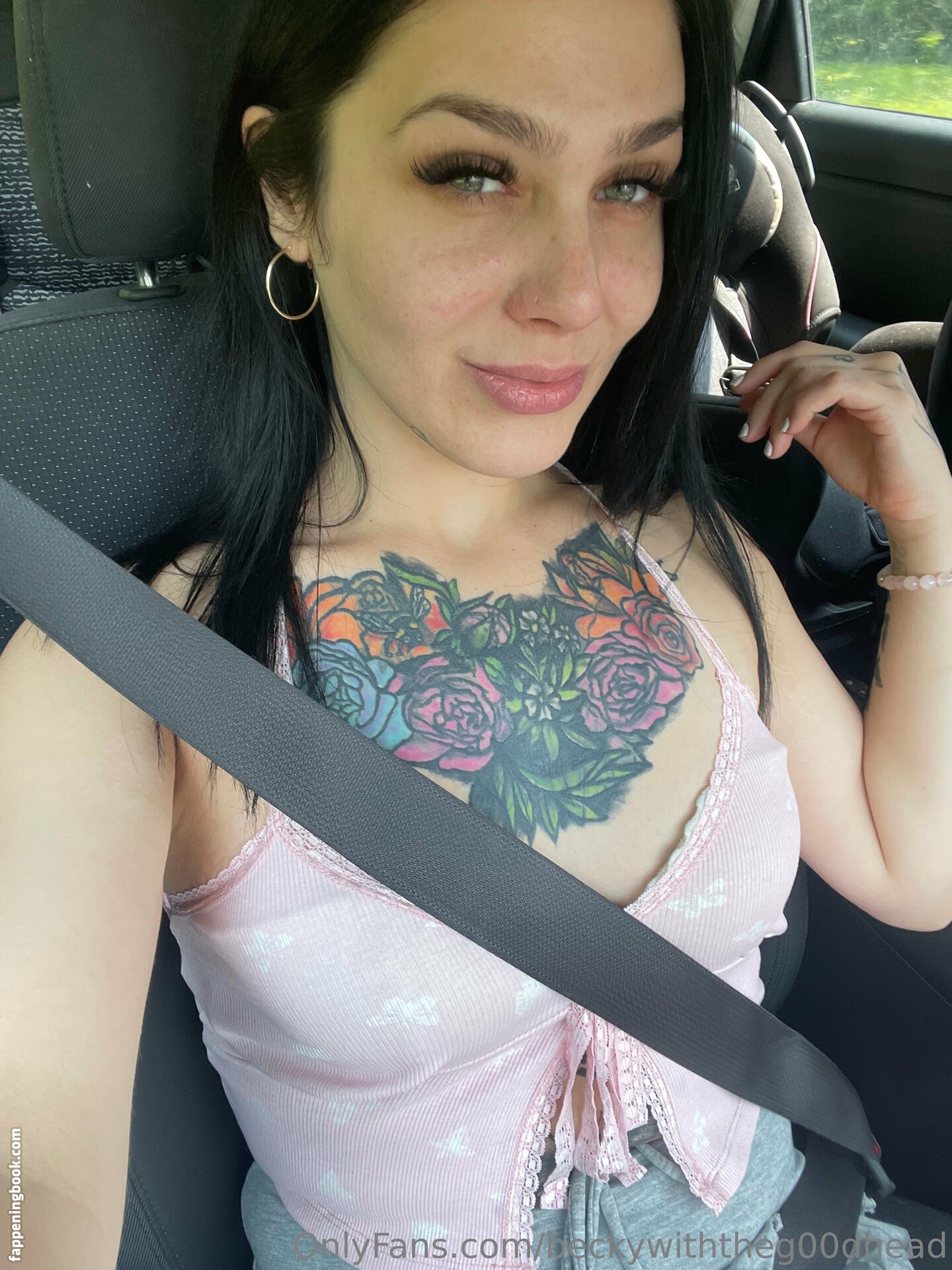 beckywiththeg00dhead Nude OnlyFans Leaks