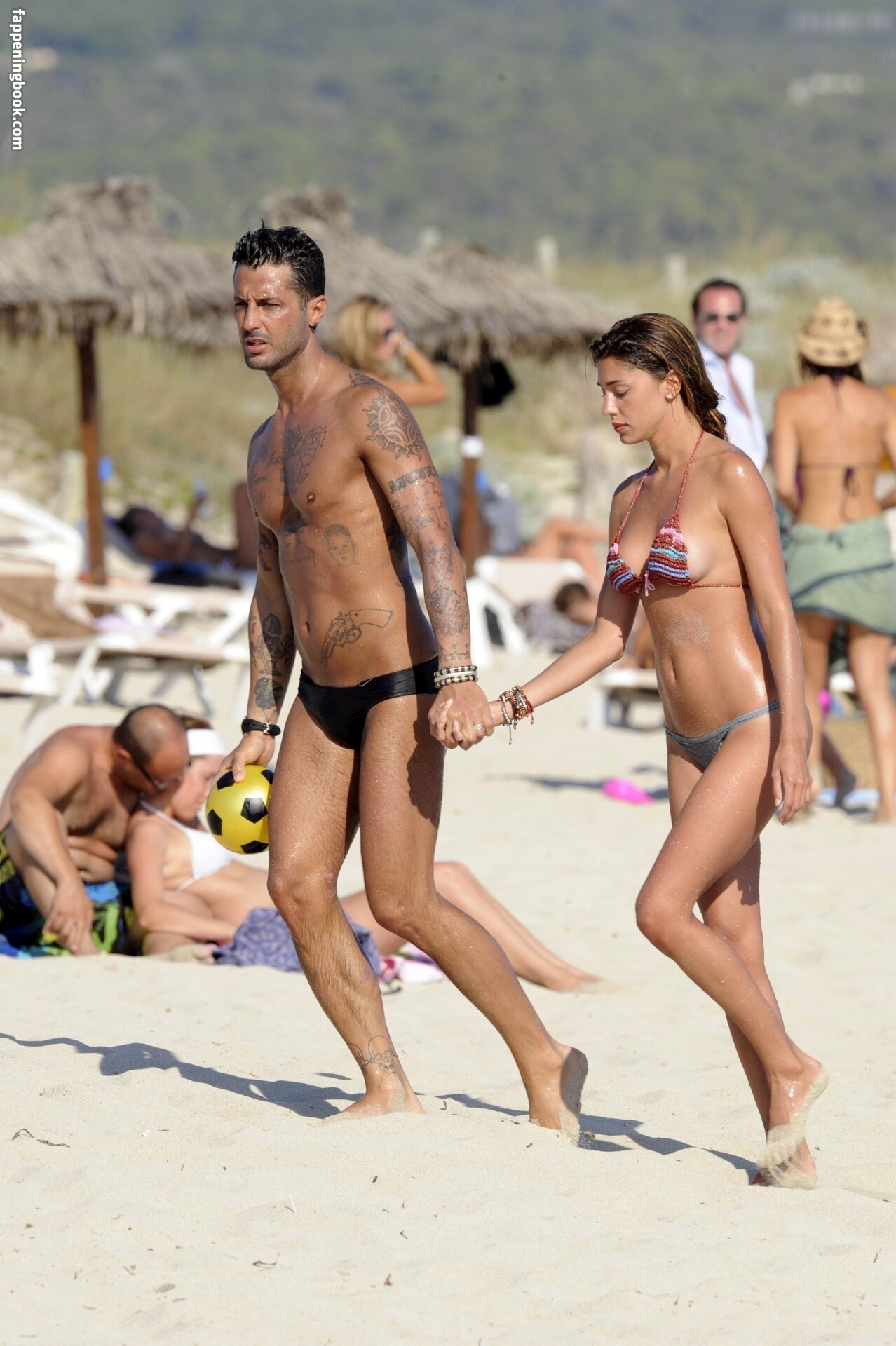 Belen Rodriguez Fapello Latest Exclusive Leaked Photos