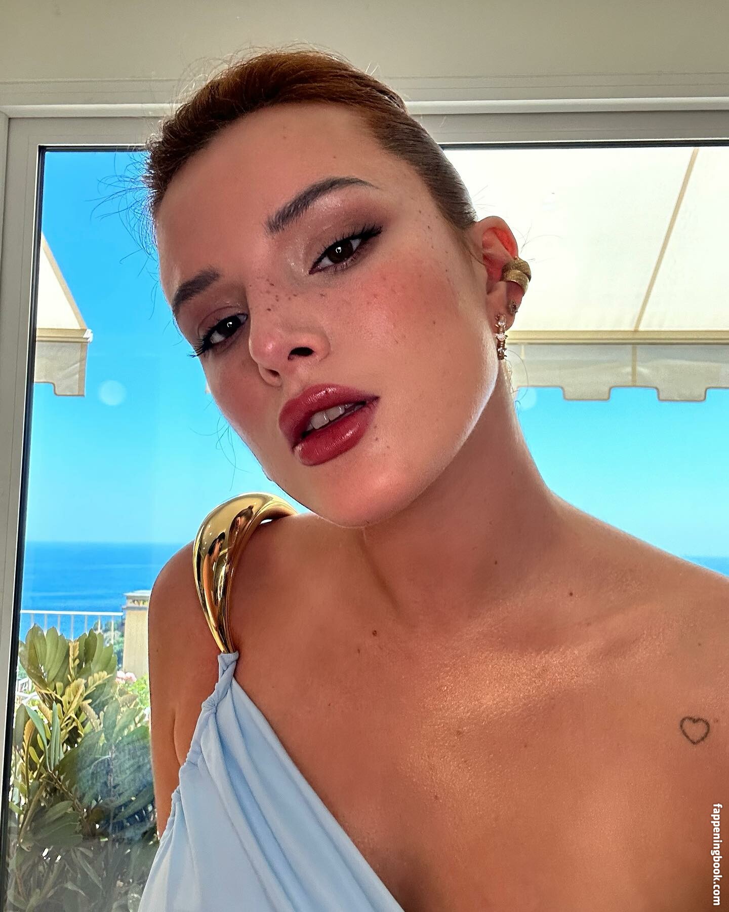 Bella Thorne Nude OnlyFans Leaks