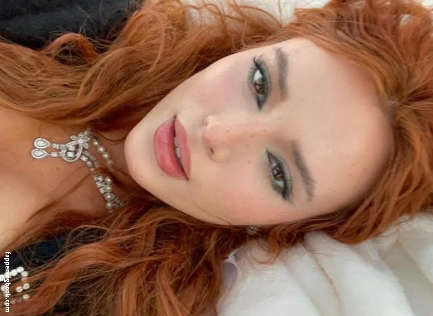 Bella Thorne Fapello Latest Exclusive Leaked Photos