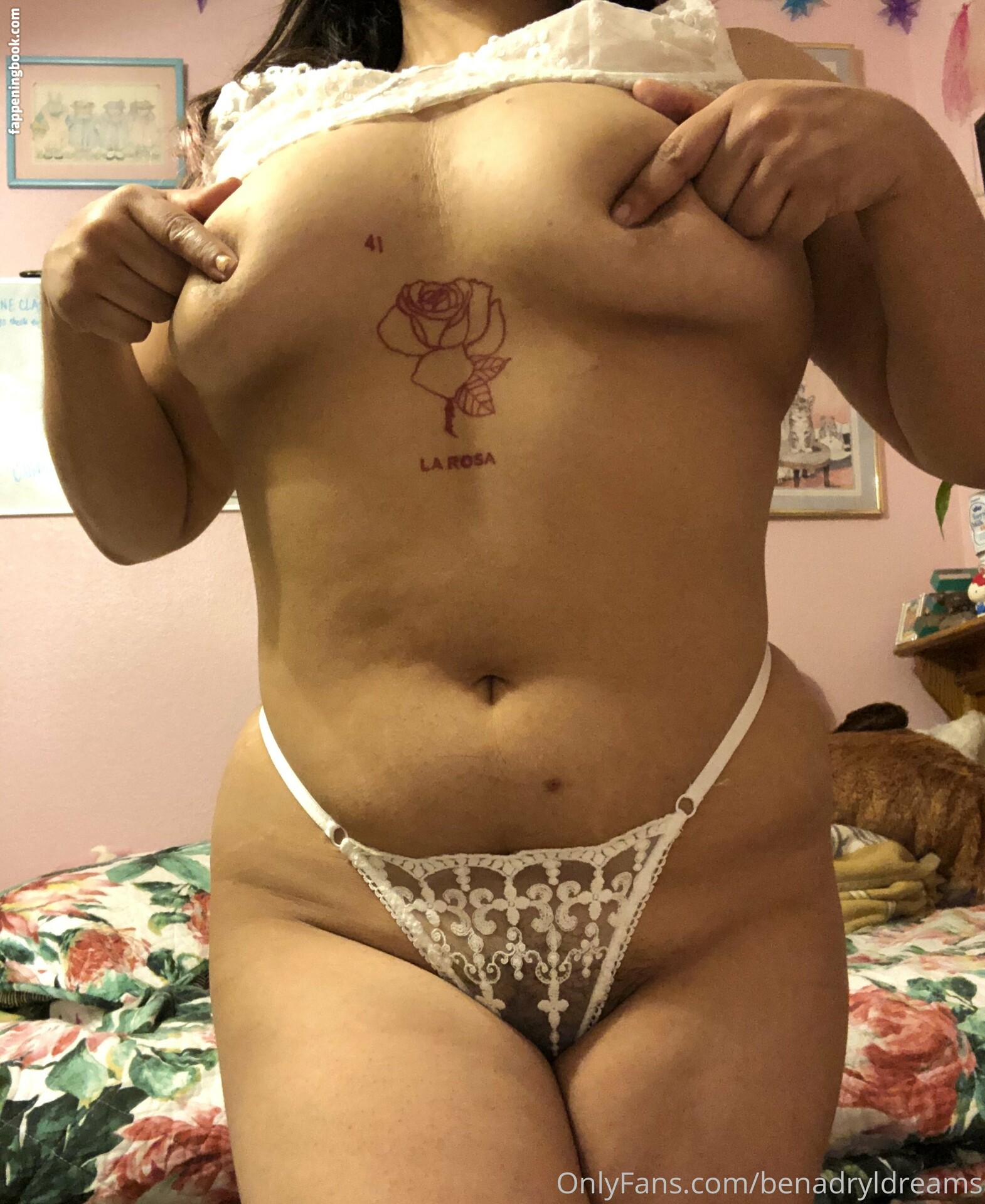 benadryldreams Nude OnlyFans Leaks