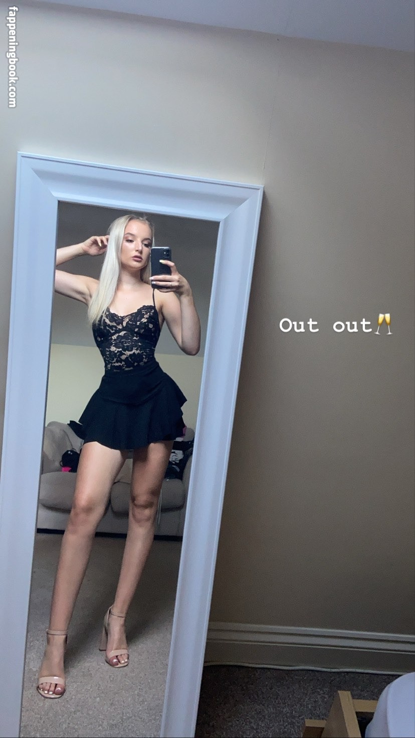Bethany Lily Nude OnlyFans Leaks