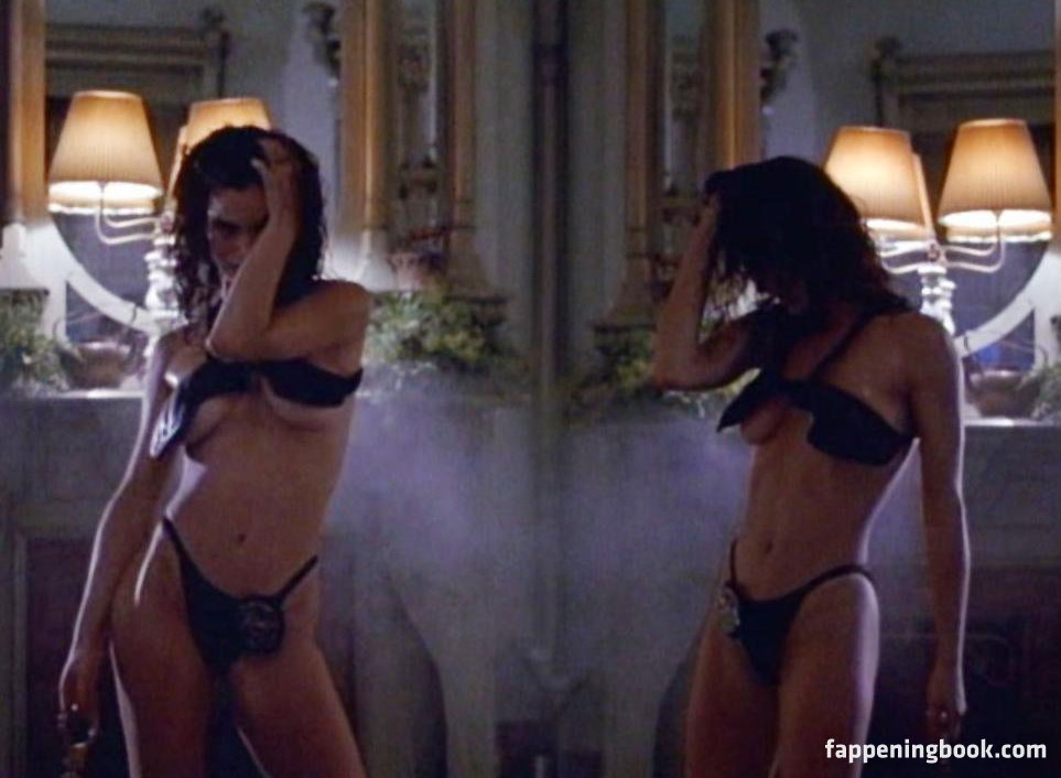 Betsy Russell Fapello Latest Exclusive Leaked Photos