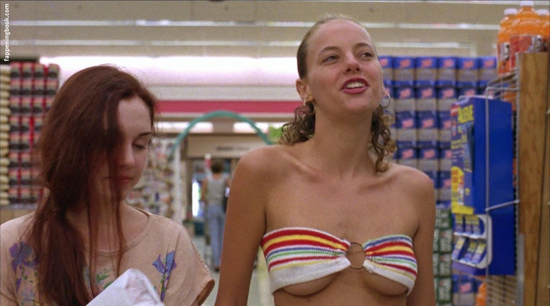 Bijou Phillips Nude, The Fappening - Photo #81272 - FappeningBook.