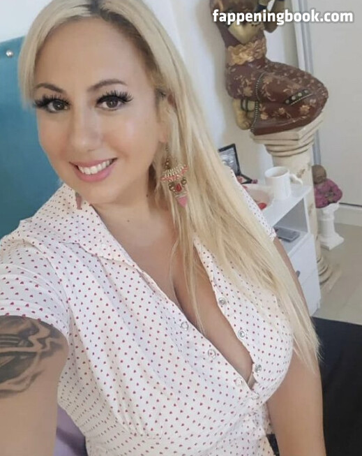 blonde_maria Nude OnlyFans Leaks